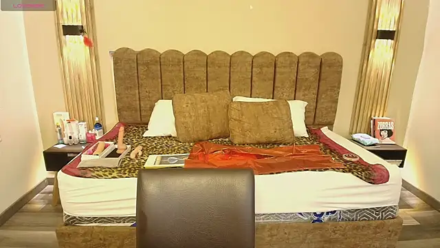 Snapshot of Sasharosee2 chatting on 09-23-25, 11:50 Sasharosee2 online show from 09-23-25, 11:50