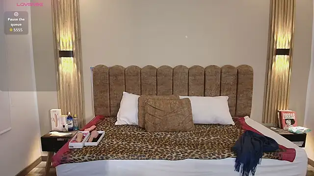 Snapshot of Sasharosee2 chatting on 09-22-25, 12:00 Sasharosee2 online show from 09-22-25, 12:00