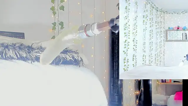 Ashley  Jones   online show from 03-28-26, 08:59