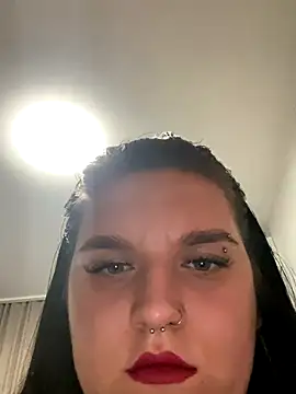 Snapshot of Ellainaaa chatting on 10-17-25, 10:33 Ellainaaa online show from 10-17-25, 10:33