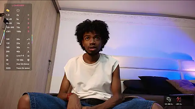 Snapshot of AllexJacob chatting on 01-19-26, 01:37 AllexJacob online show from 01-19-26, 01:37