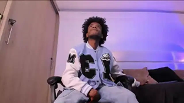 AllexJacob online show from 12-19-25, 01:24