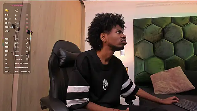 Snapshot of AllexJacob chatting on 02-17-26, 01:41 AllexJacob online show from 02-17-26, 01:41