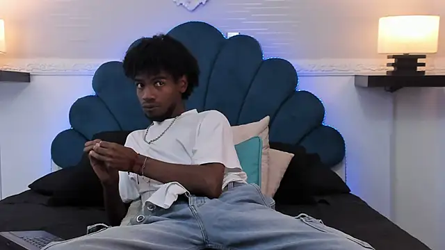 AllexJacob online show from 09-24-25, 01:17