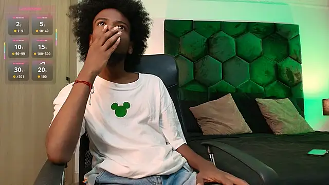 Snapshot of AllexJacob chatting on 04-04-26, 02:12 AllexJacob online show from 04-04-26, 02:12