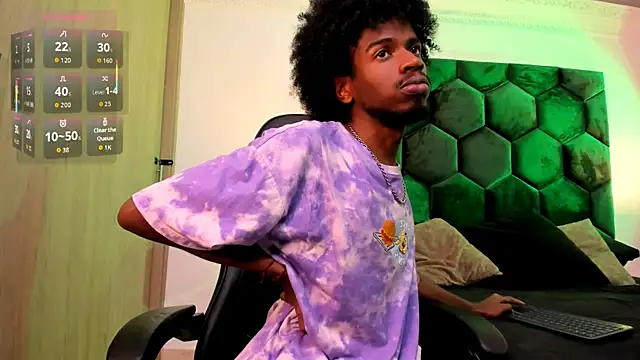 Snapshot of AllexJacob chatting on 03-09-26, 06:11 AllexJacob online show from 03-09-26, 06:11