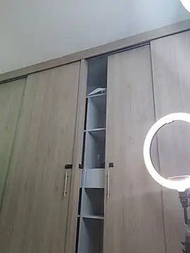 Snapshot of AllexJacob chatting on 04-15-26, 01:26 AllexJacob online show from 04-15-26, 01:26