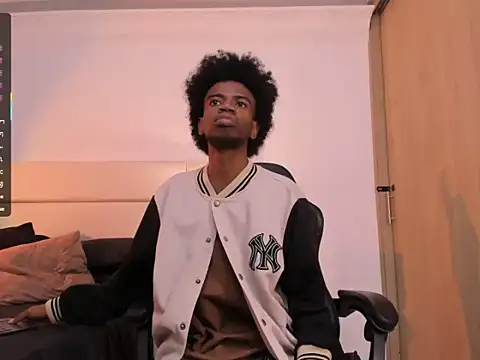 AllexJacob online show from 11-05-25, 01:14