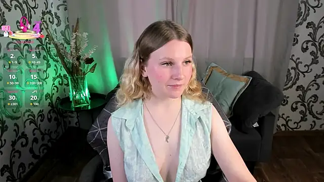 Snapshot of _Velvet_peach_ chatting on 10-20-25, 10:27  Velvet peach  online show from 10-20-25, 10:27
