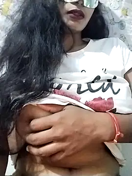 Snapshot of ms-naina chatting on 10-31-25, 05:42 ms-naina online show from 10-31-25, 05:42