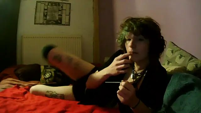 Snapshot of Nydia_Levine chatting on 09-29-25, 03:28 Nydia Levine online show from 09-29-25, 03:28