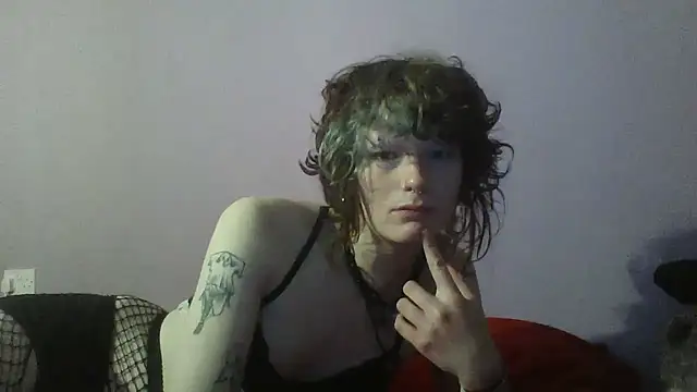 Snapshot of Nydia_Levine chatting on 10-04-25, 12:39 Nydia Levine online show from 10-04-25, 12:39