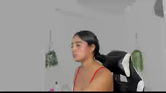 Dakota x18 online show from 11-06-25, 08:13