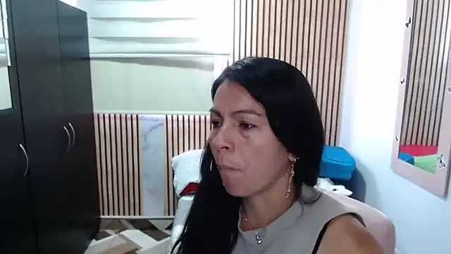 camilavargas  online show from 05-14-26, 04:26