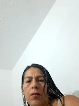 camilavargas  online show from 12-14-25, 09:09