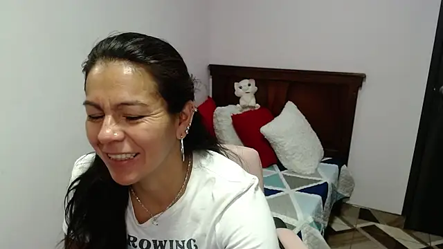 camilavargas  online show from 07-14-26, 04:35