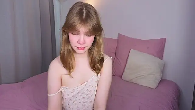 pienaple online show from 02-25-26, 04:12