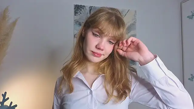 pienaple online show from 10-30-25, 04:11