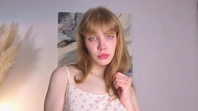 pienaple online show from 10-20-25, 04:03