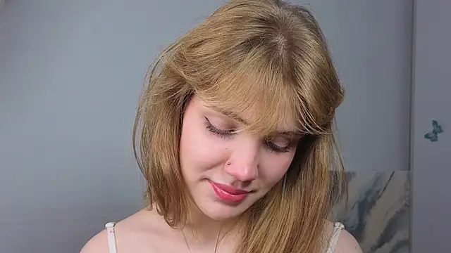 pienaple online show from 09-28-25, 04:41