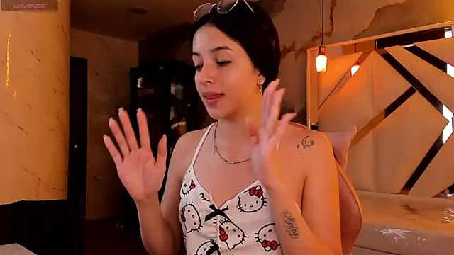 sophiadoll tf online show from 07-23-26, 01:08