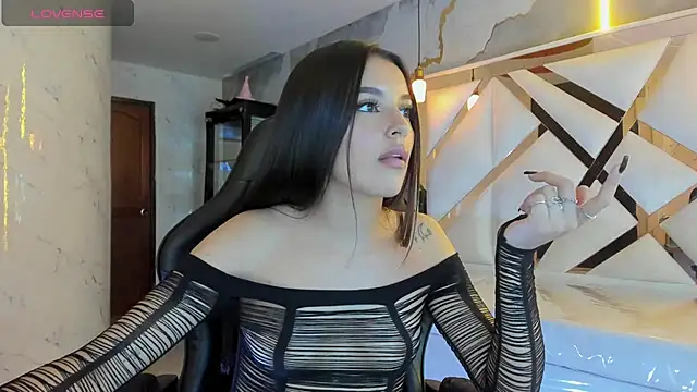 sophiadoll tf online show from 04-14-26, 08:36