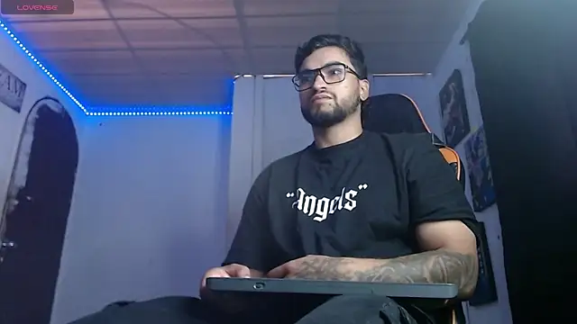 Chrys harris77 online show from 12-05-25, 07:12