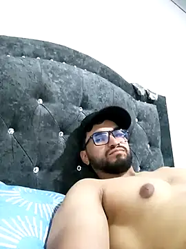 Chrys harris77 online show from 10-21-25, 02:22