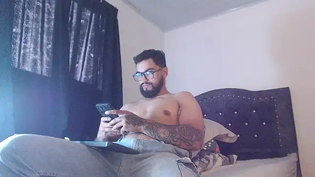 Chrys harris77 online show from 04-10-26, 09:55