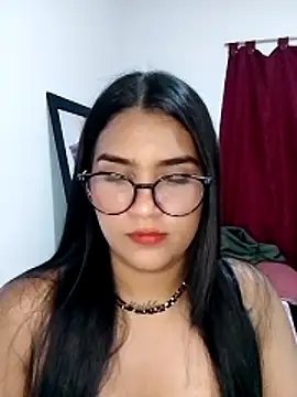 Renata Zoe online show from 10-24-25, 01:59