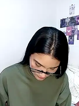 Renata Zoe online show from 10-01-25, 01:00