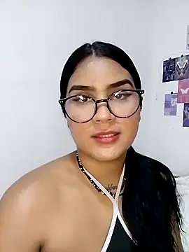 Renata Zoe online show from 10-10-25, 02:23