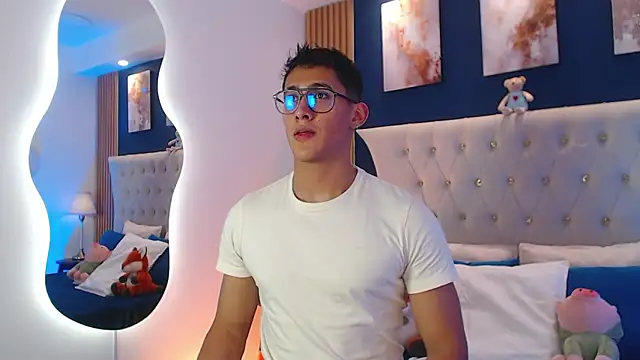 SalvadorFit online show from 02-11-26, 08:41