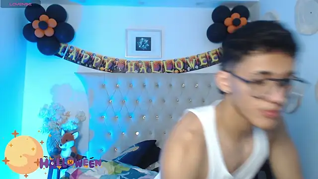 SalvadorFit online show from 10-27-25, 08:43