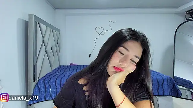Daniela x19 online show from 02-18-26, 12:41