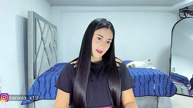 Daniela x19 online show from 02-07-26, 01:35