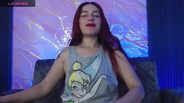 Snapshot of kat_desiree chatting on 05-14-26, 03:03 kat desiree online show from 05-14-26, 03:03