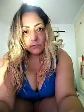 Lunita86 online show from 10-05-25, 07:59