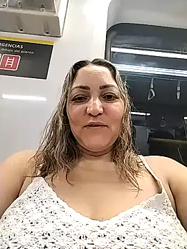 Lunita86 online show from 01-12-26, 01:23