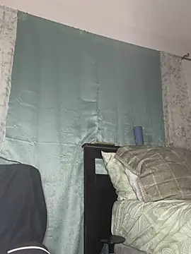 Snapshot of foreigntitts_ chatting on 02-24-26, 03:07 foreigntitts online show from 02-24-26, 03:07