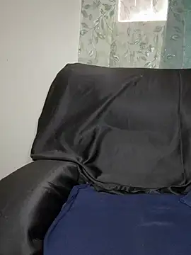 Snapshot of foreigntitts_ chatting on 02-12-26, 09:03 foreigntitts online show from 02-12-26, 09:03