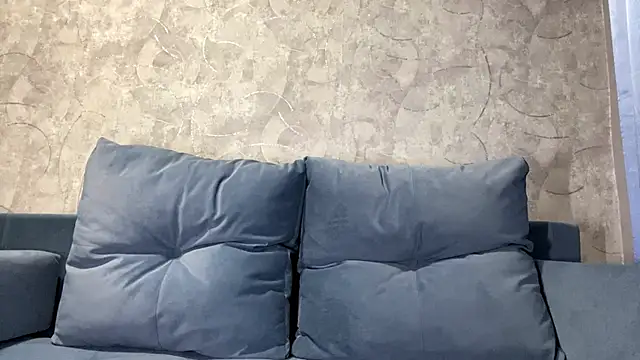 SetsukoBuddemeyer online show from 10-31-25, 12:02