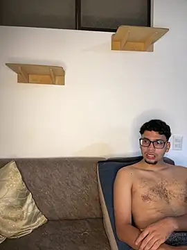 Snapshot of MisteryNight4 chatting on 10-19-25, 12:13 MisteryNight4 online show from 10-19-25, 12:13