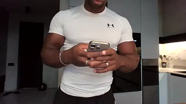 cruelworldxxx online show from 02-12-26, 11:15