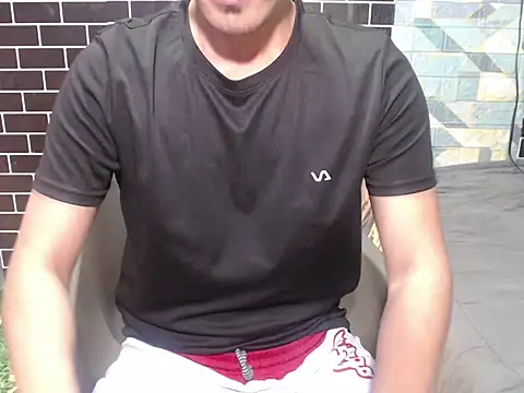 Snapshot of Heaven_steven chatting on 09-25-25, 08:20 Heaven steven online show from 09-25-25, 08:20