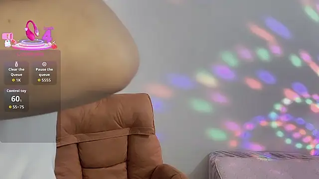 Xiaoxiao-258 online show from 10-31-25, 01:13