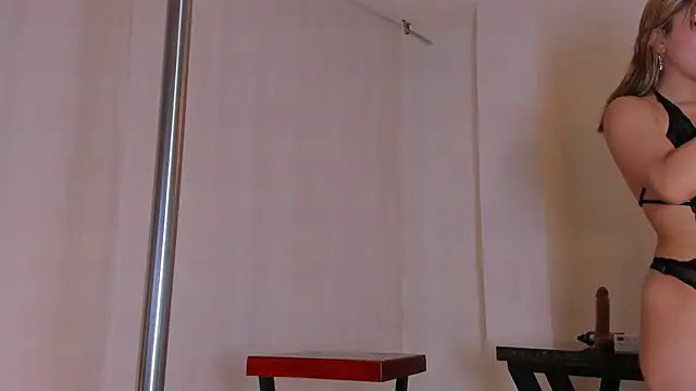 Scarleett Moon online show from 10-16-25, 03:59