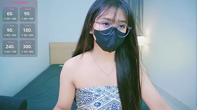 Snapshot of Cherry-26 chatting on 11-20-25, 05:52 Cherry-26 online show from 11-20-25, 05:52