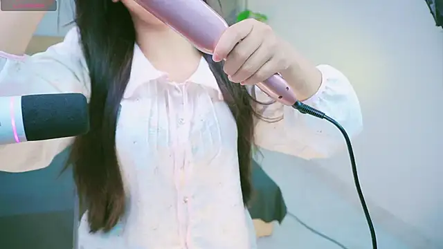 Snapshot of Cherry-26 chatting on 11-08-25, 01:14 Cherry-26 online show from 11-08-25, 01:14