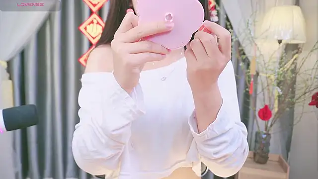 Cherry-26 online show from 02-05-26, 08:32